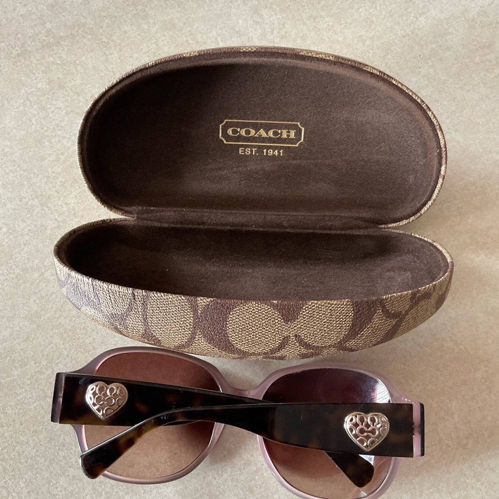 Chic Brown Sunglasses With Patterned Case - image 2